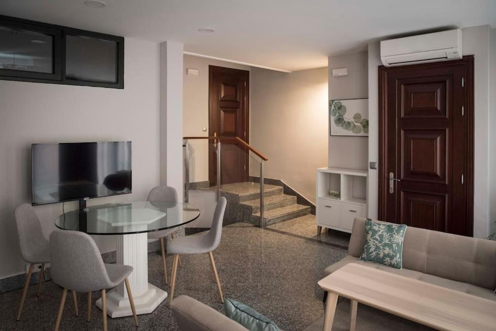 Apartamento En Centro Historico Con Patio Romano Сан-Лоренсо-де-Ель-Ескоріаль Екстер'єр фото